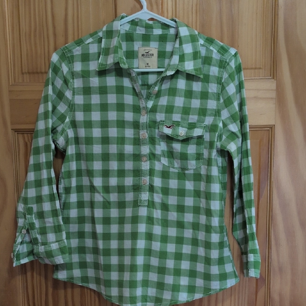 Hollister Green and White Checkered Top